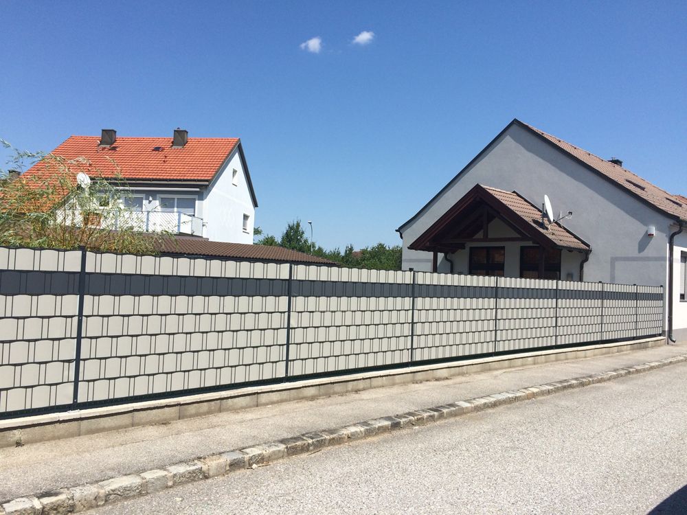 Zaunanlage in der Region Neunkirchen und Ternitz